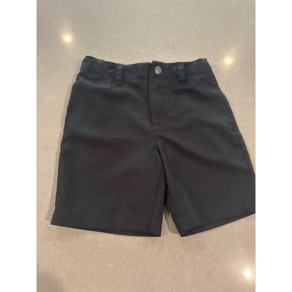 Under Armour Kids Black golf shorts size 4